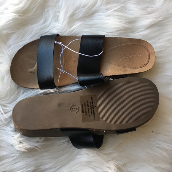 Faux leather 2 strap slide fooded sandals - Picture 2 of 3